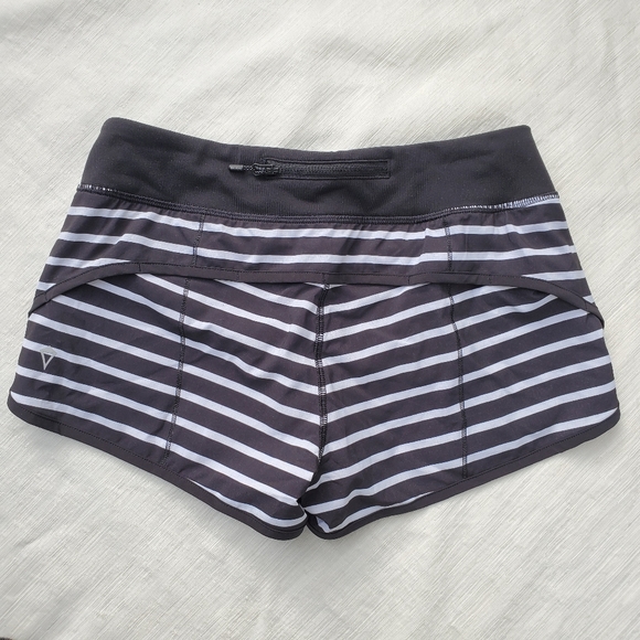 Ivivva girls 14 speedy shorts - Picture 3 of 4